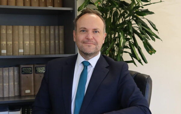 Photo of Robert Johnson, Head of Contentious Probate.